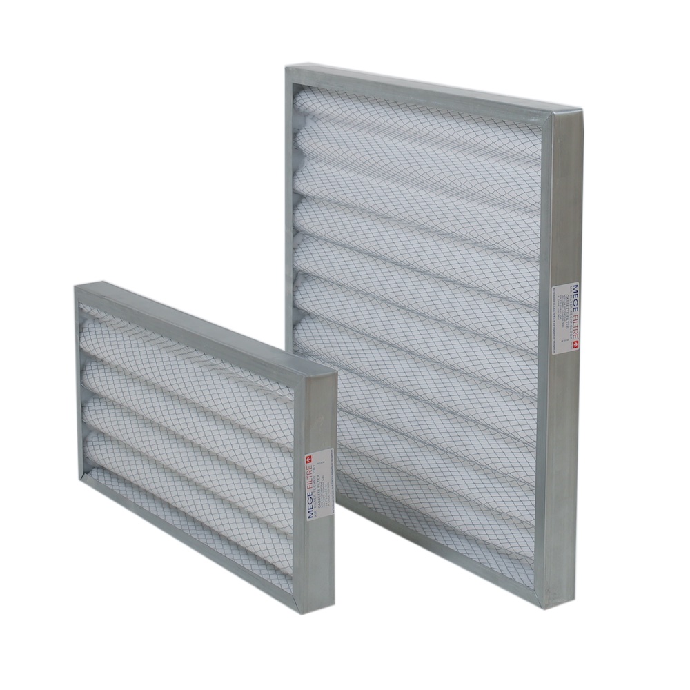 06 PLEATED PANEL FILTERS